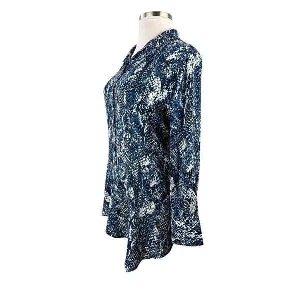 Susan Graver Printed Woven Tunic Top Asymmetrical Hem Blouse Blue Plus Size 3X - Picture 7 of 10